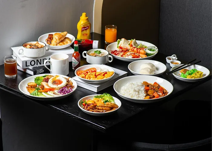 Western Ratchada 호텔 4*